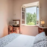Nyaraló Charming