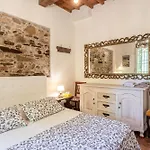 Nyaraló Charming *
