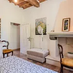 Charming Nyaraló